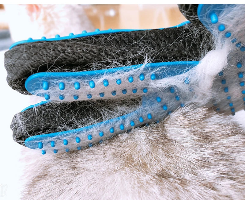 Shed Ease Dual Groom Glove