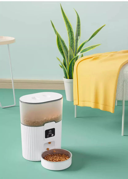 Smart Wi-Fi Automatic Pet Feeder for Cats & Dogs